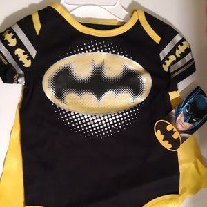 Baby Batman onesie w/detachable cape